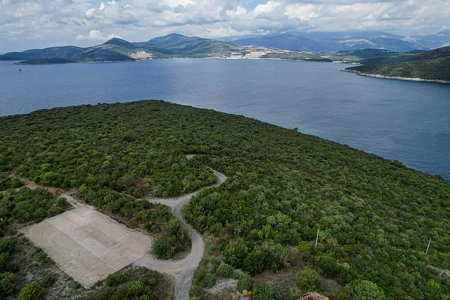 Plot in Bigova — photo 13