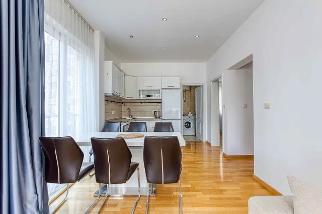  A seaview apartment in Becici — photo 7