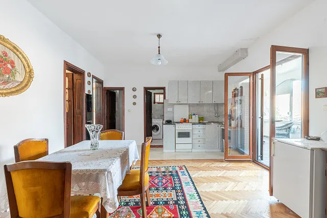 3-bedroom apartment, 90 m², with a partial sea view from the terrace — photo 6