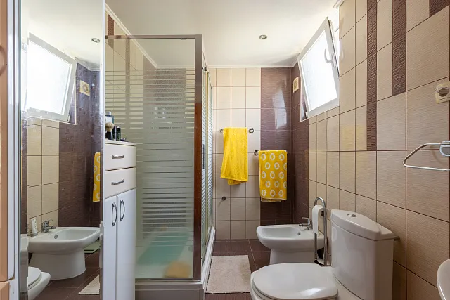 House in Kumbor 200 m to the sea — photo 7