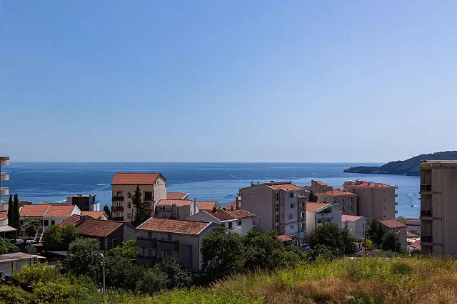 2 Bedroom apartment in Becici — photo 16