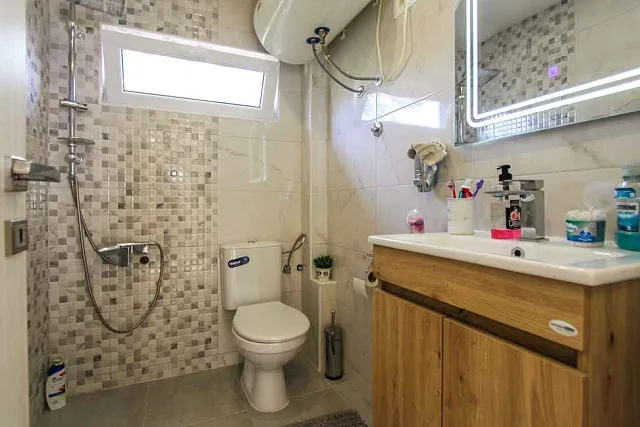 For sale two-storey house in Dobra Voda near the sea — photo 12
