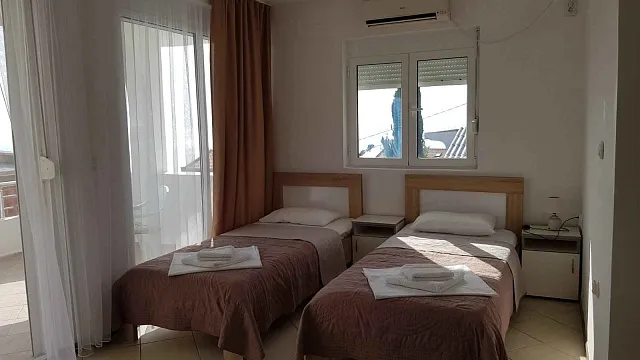 One bedroom apartment on the second floor — photo 6