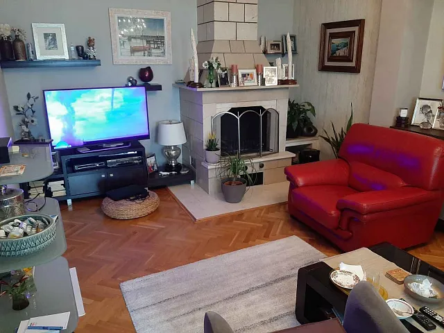 Дом с прекрасным видом в Тивате на продажу — photo 7