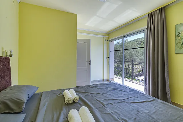 Spacious house with sea views in the picturesque area of ​​Djurashevichi — photo 11