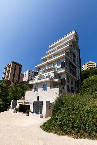Luxuriöse 2-Zimmer-Wohnung, 64 m², mit Panoramablick auf das Meer – Bečići — photo 28
