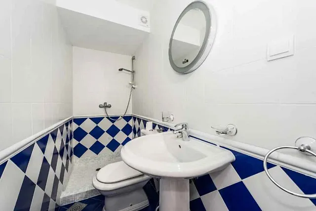 Modern townhouse in Lucici — photo 9