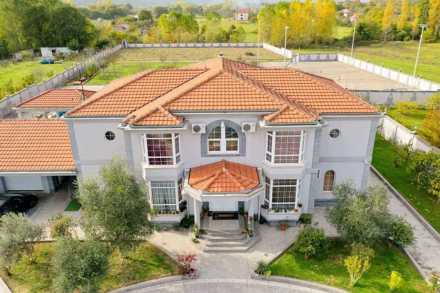 Luxury Villa with Endless Opportunities