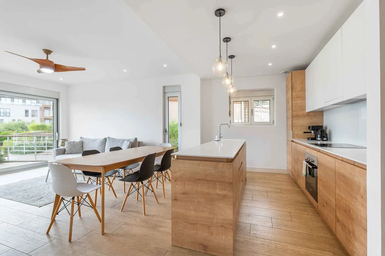 For Sale: Spacious Three-Bedroom Apartment with Sea View and a 40 m² Terrace