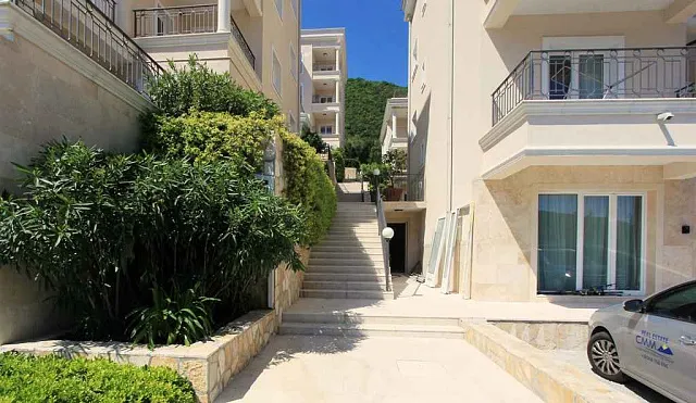 Apartments in villas in a luxury complex — photo 4