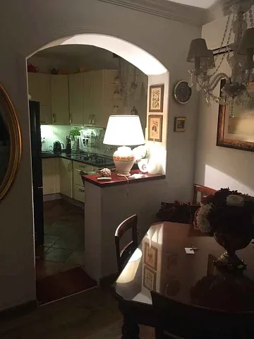 Apartment with three bedrooms in old town of Kotor — photo 13