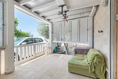 Spacious Sea View Apartment for Sale in Sveti Stefan – 77 m², Budva