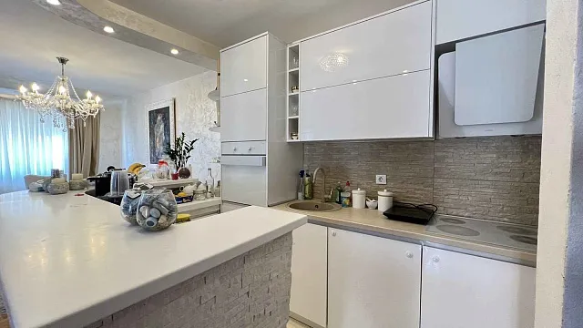 Apartment in Budva with two bedrooms — photo 6